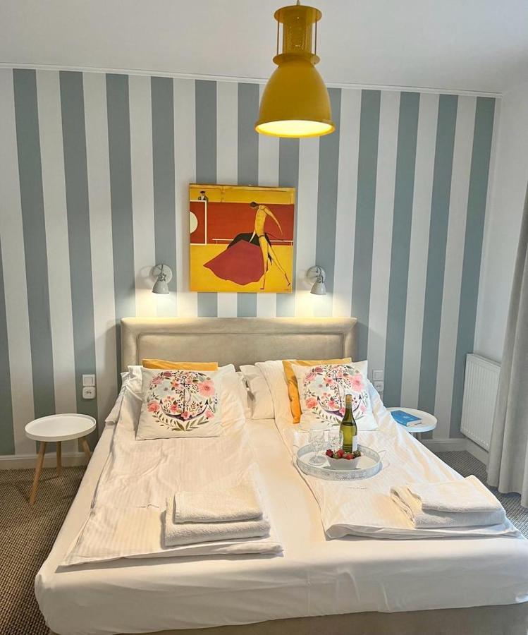 Pokoje Goscinne Villa Plaza Ruciane-Nida Ngoại thất bức ảnh